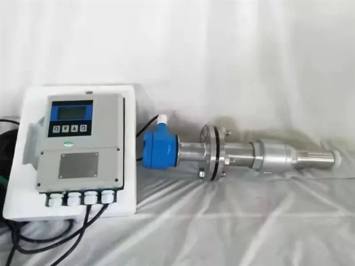 Insertion Electromagnetic Flow Meter Insertion Electromagnetic Flow Meter